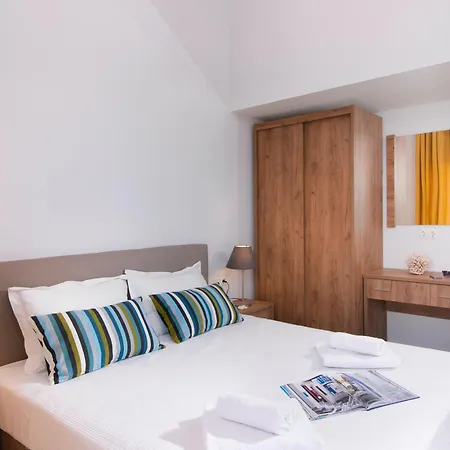 Terra Di Olive Thassos 3*